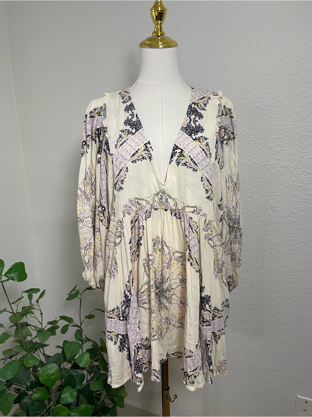 Free People Ivory Paisley Boho Mini Dress Size Large